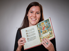 Eliane Laub Eliane Laub - Über uns - Mitarbeiterin beim Quaternio Verlag Luzern