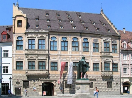 Maximilianmuseum Augsburg Maximilianmuseum Augsburg - Partner des Quaternio Verlags Luzern